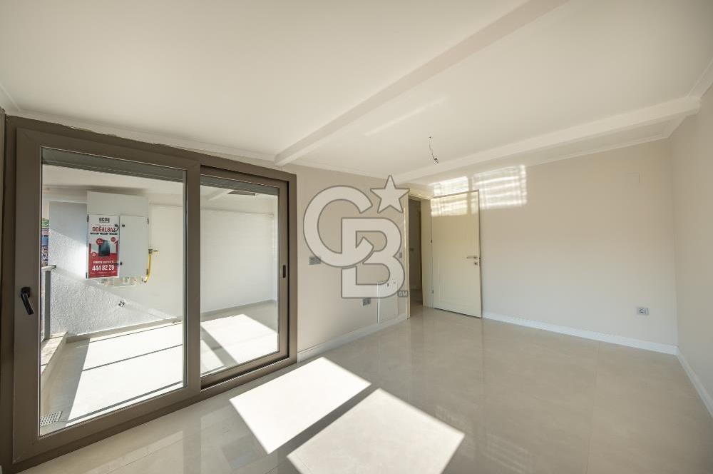 URLA SANAT SOKAĞINA YAKIN SATILIK 2+1 DUBLEKS LÜKS DAİRE