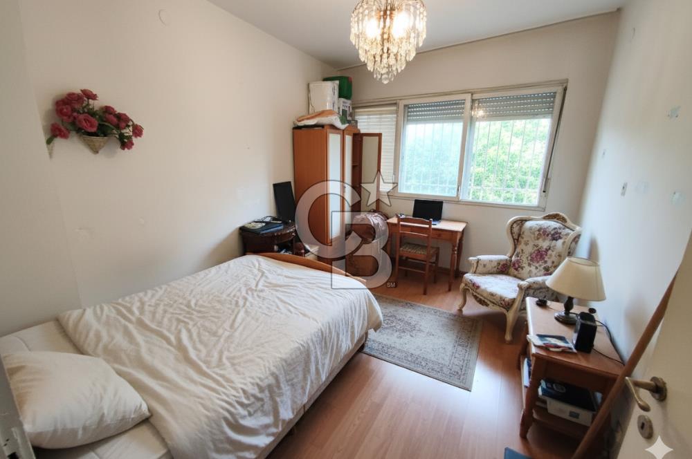 Karşıyaka Tuna Mh. Denize Yakın Geniş Teraslı Satılık 3+1 Daire