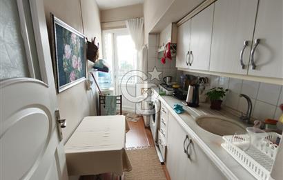 Karşıyaka Tuna Mh. Denize Yakın Geniş Teraslı Satılık 3+1 Daire