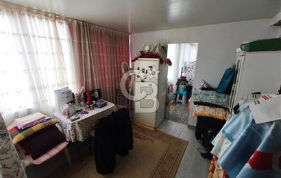 Karşıyaka Tuna Mh. Denize Yakın Geniş Teraslı Satılık 3+1 Daire