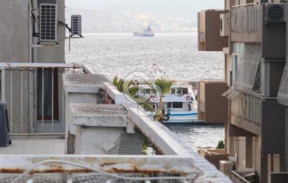 Karşıyaka Tuna Mh. Denize Yakın Geniş Teraslı Satılık 3+1 Daire