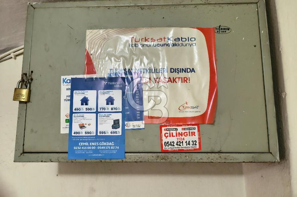 Karşıyaka Tuna Mh. Denize Yakın Geniş Teraslı Satılık 3+1 Daire