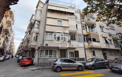 Karşıyaka Tuna Mh. Denize Yakın Geniş Teraslı Satılık 3+1 Daire