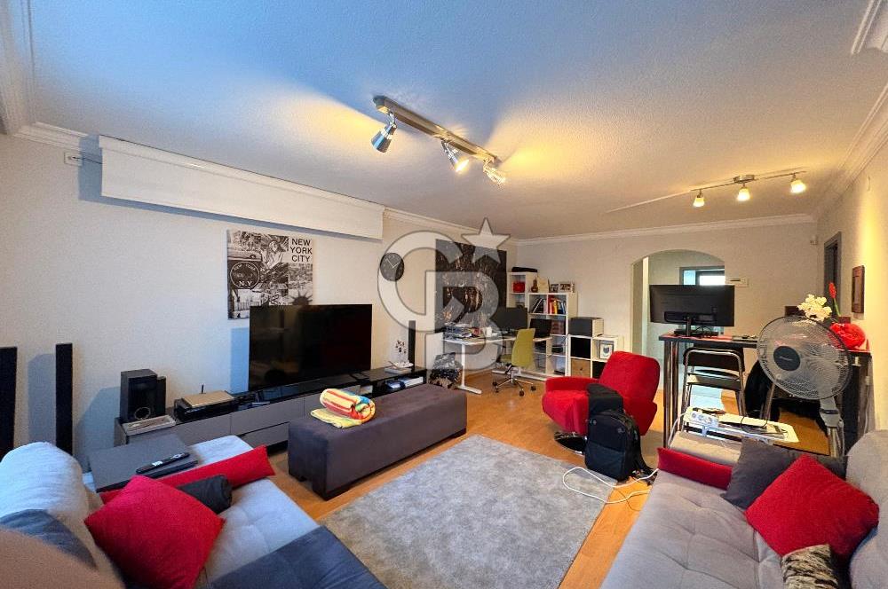 KONUTKENT 2 DE YENİLENMİŞ ŞEREFİYESİ YÜKSEK SATILIK KÖŞE VİLLA