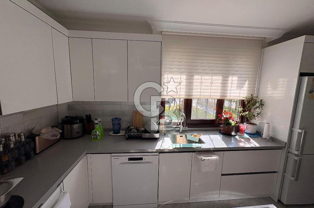 KONUTKENT 2 DE YENİLENMİŞ ŞEREFİYESİ YÜKSEK SATILIK KÖŞE VİLLA