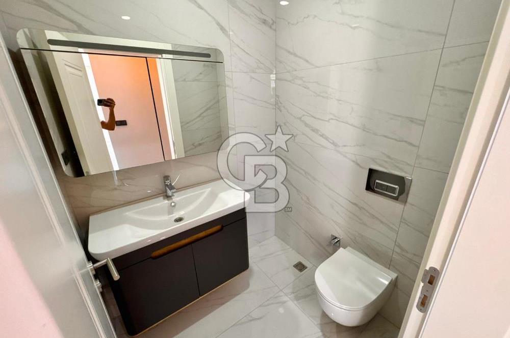 CB ENVOY | Kartepe Acısu'da Yatay Mimari Havuzlu 4+1 Lüks Villa