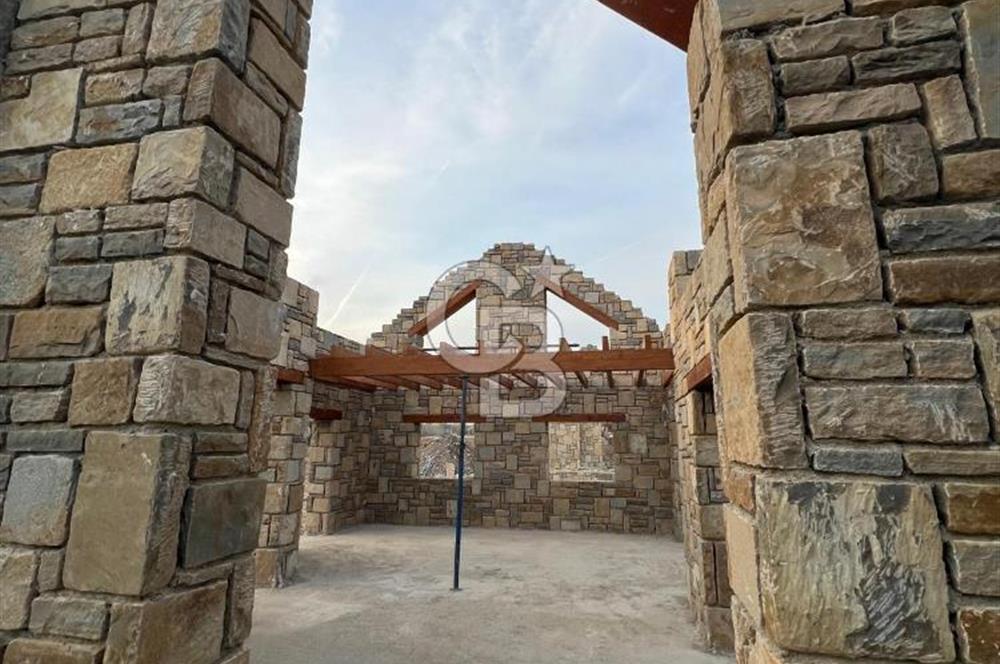 DOĞAL TAŞ VE LÜKS BULUŞUYOR ANAHTAR TESLİM SATILIK TAŞ VİLLA