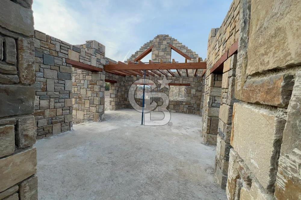 DOĞAL TAŞ VE LÜKS BULUŞUYOR ANAHTAR TESLİM SATILIK TAŞ VİLLA