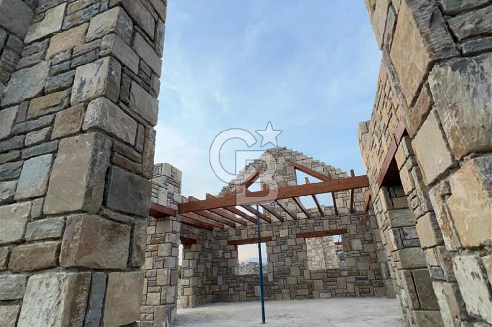 DOĞAL TAŞ VE LÜKS BULUŞUYOR ANAHTAR TESLİM SATILIK TAŞ VİLLA