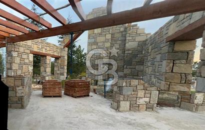 DOĞAL TAŞ VE LÜKS BULUŞUYOR ANAHTAR TESLİM SATILIK TAŞ VİLLA