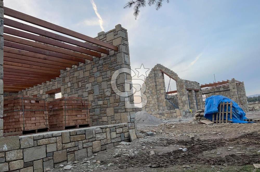 DOĞAL TAŞ VE LÜKS BULUŞUYOR ANAHTAR TESLİM SATILIK TAŞ VİLLA