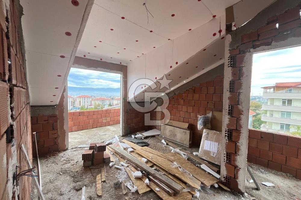 ÇENESUYU ÇINARLI DA YENİ BİNA DENİZ MANZARALI ÇATI DUBLEKS DAİRE