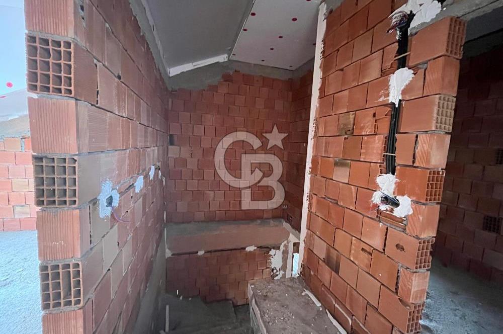 ÇENESUYU ÇINARLI DA YENİ BİNA DENİZ MANZARALI ÇATI DUBLEKS DAİRE