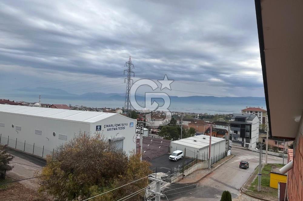 ÇENESUYU ÇINARLI DA YENİ BİNA DENİZ MANZARALI ÇATI DUBLEKS DAİRE