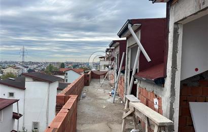 ÇENESUYU ÇINARLI DA YENİ BİNA DENİZ MANZARALI ÇATI DUBLEKS DAİRE