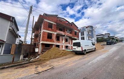 ÇENESUYU ÇINARLI DA YENİ BİNA DENİZ MANZARALI ÇATI DUBLEKS DAİRE