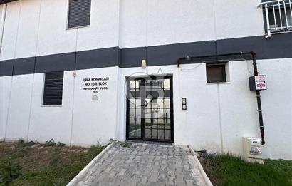 URLA MERKEZDE 1+1 DOĞALGAZLI 2 KLİMALI BAHÇELİ KİRALIK DAİRE