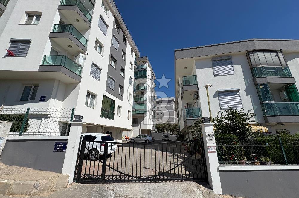 GÜZELBAHÇE YELKİDE SATILIK SİTE İÇERİSİNDE BAHÇELİ 3+1 DAİRE