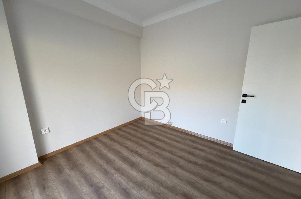 URLA MERKEZDE 1+1 DOĞALGAZLI 2 KLİMALI BAHÇELİ KİRALIK DAİRE