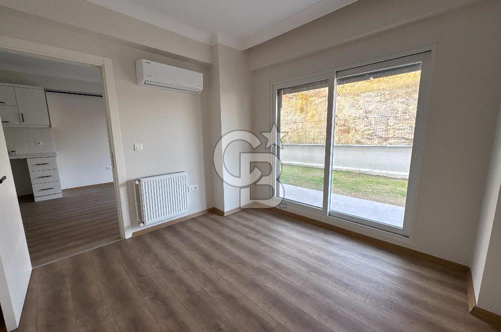 URLA MERKEZDE 1+1 DOĞALGAZLI 2 KLİMALI BAHÇELİ KİRALIK DAİRE