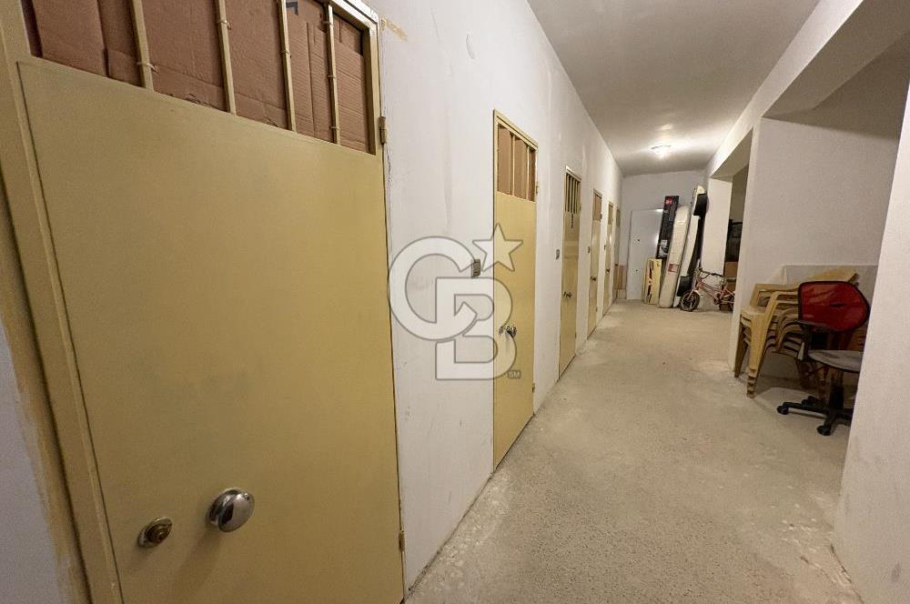 GÜZELBAHÇE YELKİDE SATILIK SİTE İÇERİSİNDE BAHÇELİ 3+1 DAİRE