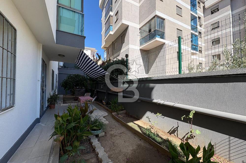 GÜZELBAHÇE YELKİDE SATILIK SİTE İÇERİSİNDE BAHÇELİ 3+1 DAİRE