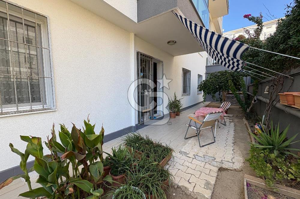 GÜZELBAHÇE YELKİDE SATILIK SİTE İÇERİSİNDE BAHÇELİ 3+1 DAİRE