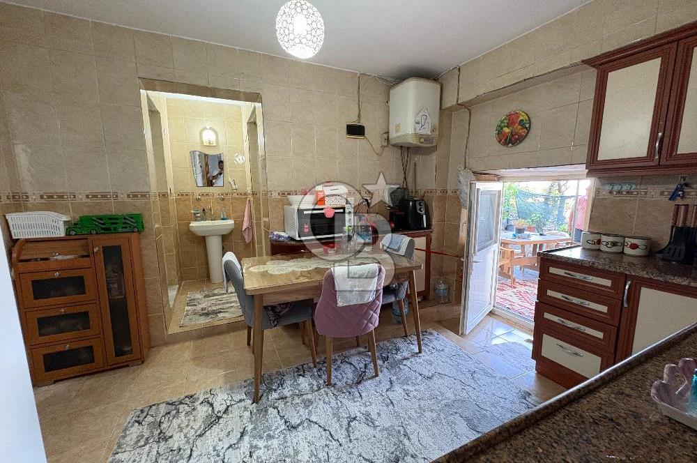 URLA SANAT SOKAĞINA YAKIN SATILIK 150 YILLIK TAŞ EV