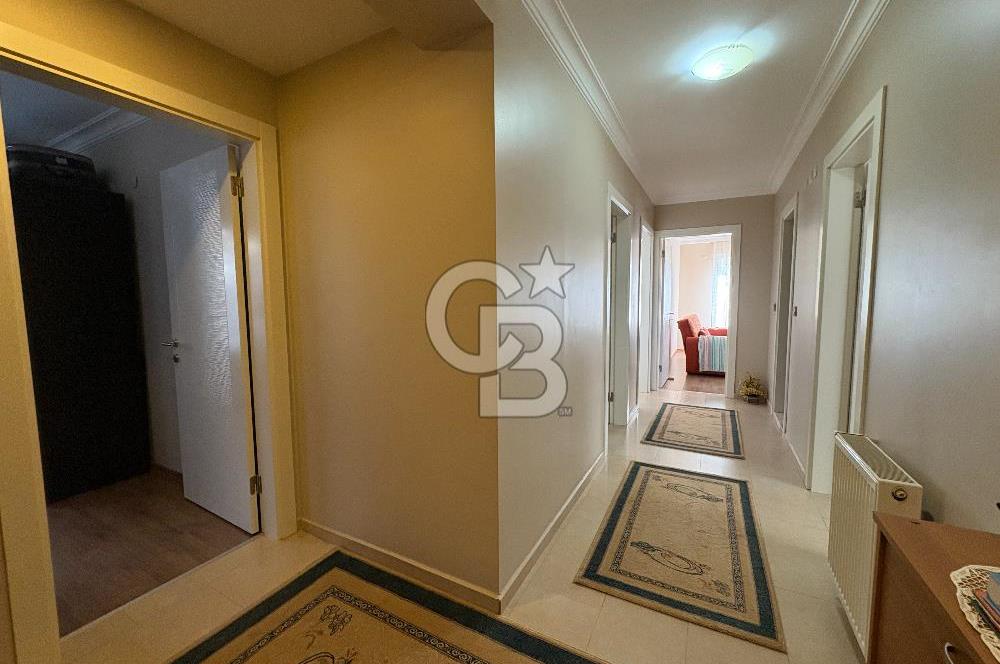 GÜZELBAHÇE YELKİDE SATILIK SİTE İÇERİSİNDE BAHÇELİ 3+1 DAİRE