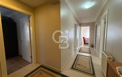 GÜZELBAHÇE YELKİDE SATILIK SİTE İÇERİSİNDE BAHÇELİ 3+1 DAİRE