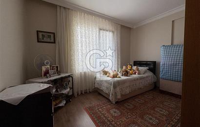 GÜZELBAHÇE YELKİDE SATILIK SİTE İÇERİSİNDE BAHÇELİ 3+1 DAİRE