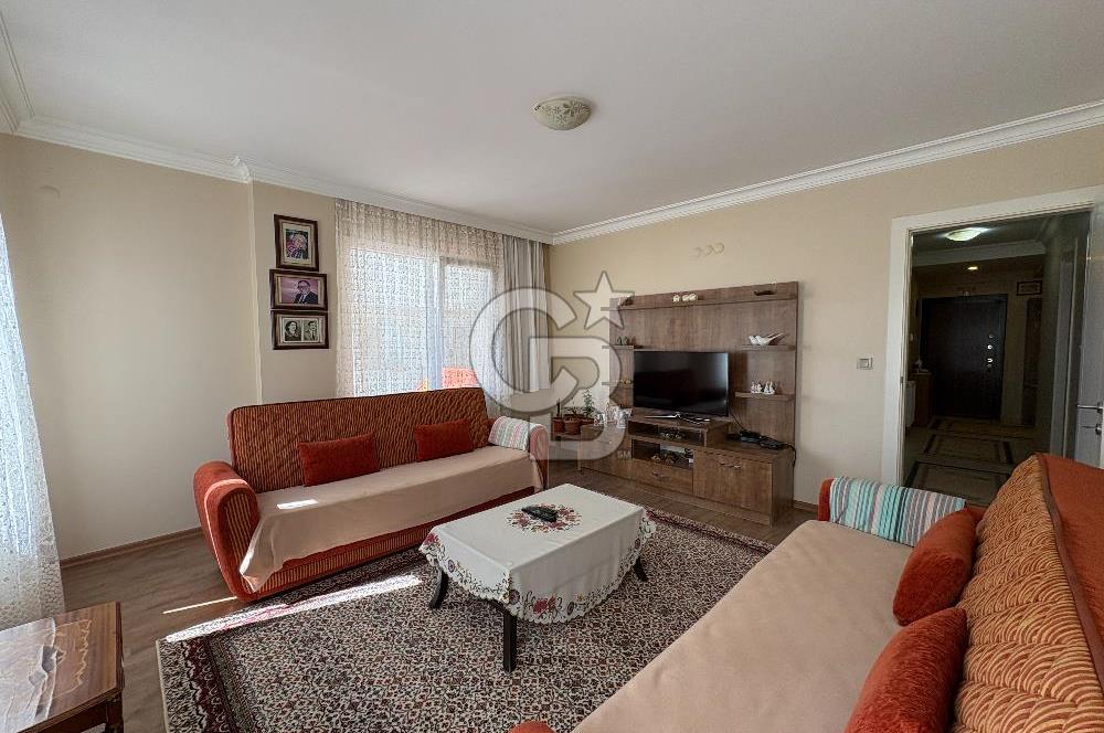 GÜZELBAHÇE YELKİDE SATILIK SİTE İÇERİSİNDE BAHÇELİ 3+1 DAİRE