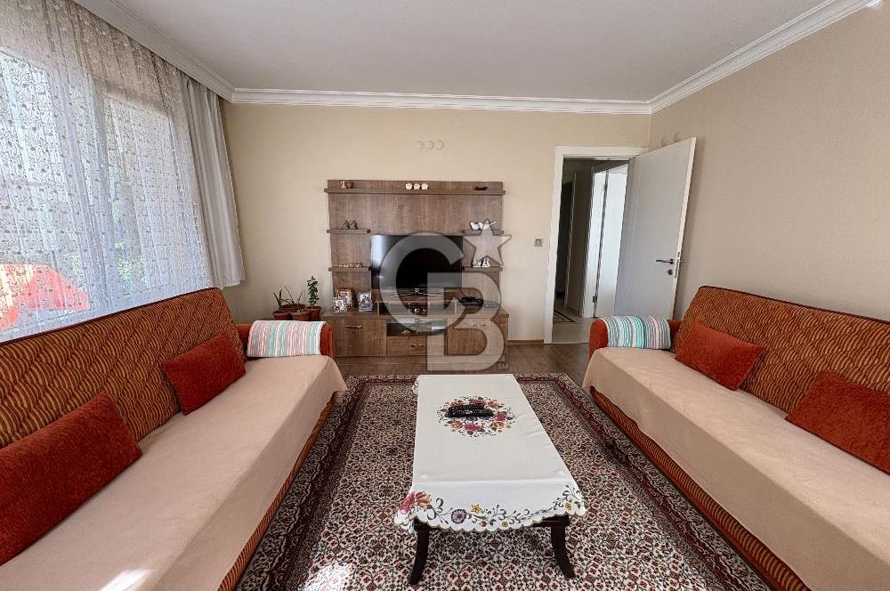 GÜZELBAHÇE YELKİDE SATILIK SİTE İÇERİSİNDE BAHÇELİ 3+1 DAİRE