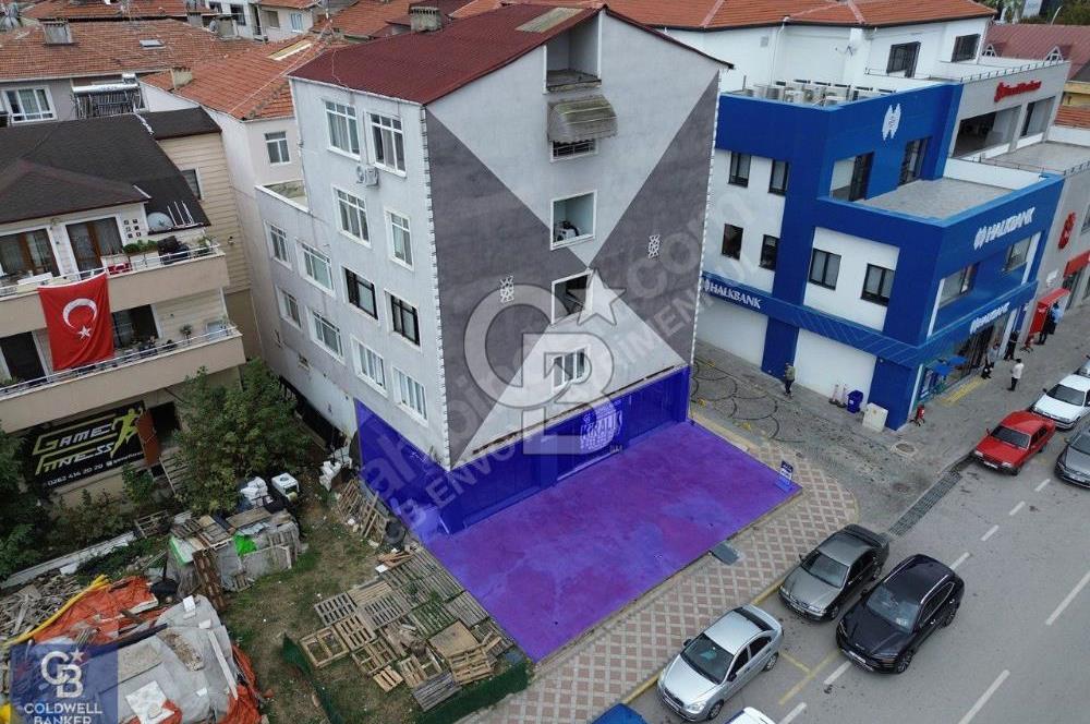 CB ENVOY'dan Gölcük Merkez'de Cadde Üzeri Kiralık 210 m2 İş Yeri