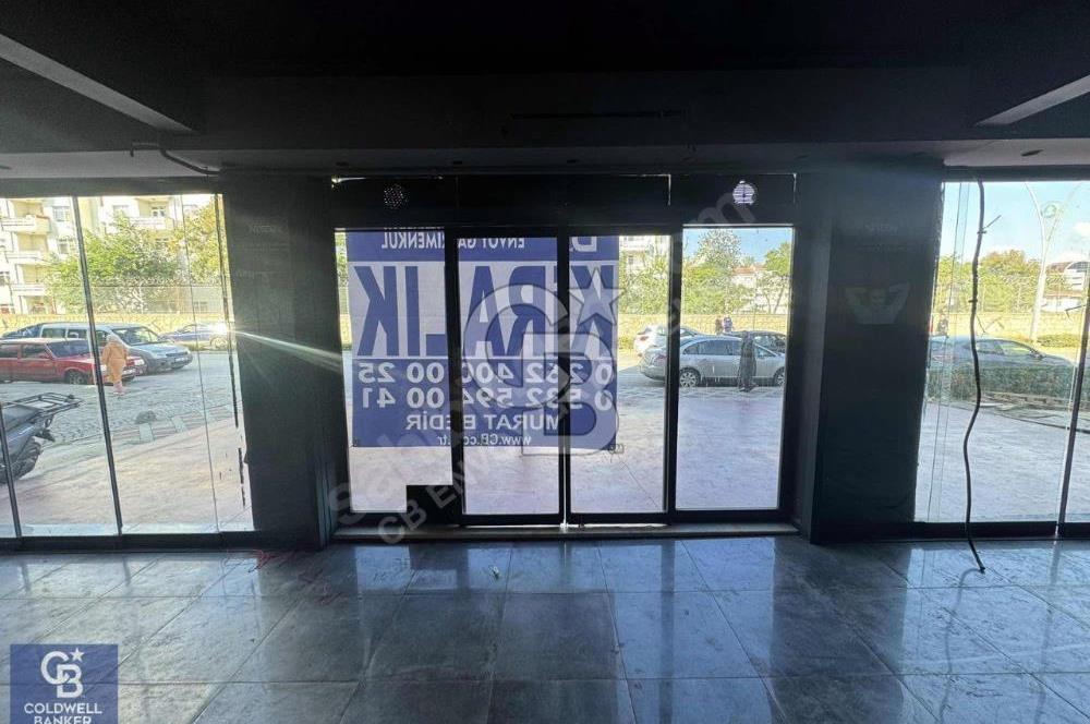 CB ENVOY'dan Gölcük Merkez'de Cadde Üzeri Kiralık 210 m2 İş Yeri