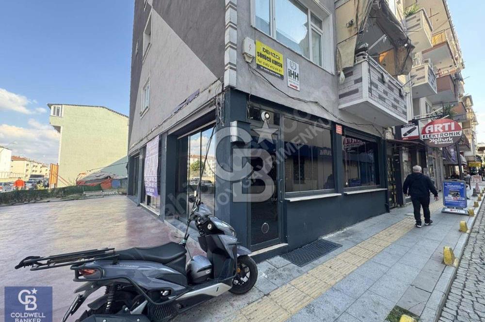 CB ENVOY'dan Gölcük Merkez'de Cadde Üzeri Kiralık 210 m2 İş Yeri