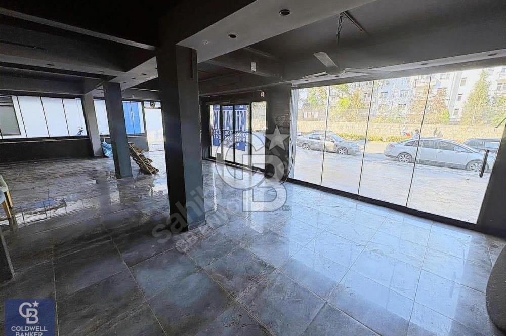 CB ENVOY'dan Gölcük Merkez'de Cadde Üzeri Kiralık 210 m2 İş Yeri