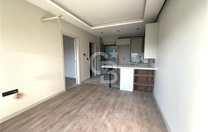 ATAŞEHİR; HAVUZLU SİTE, AKILLI EV, DENİZ MANZ. SATILIK 1+1 DAİRE