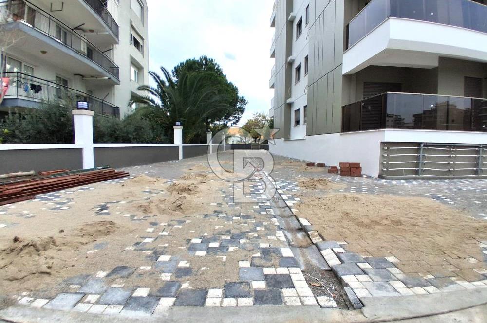 ATAŞEHİR; HAVUZLU SİTE, AKILLI EV, DENİZ MANZ. SATILIK 1+1 DAİRE