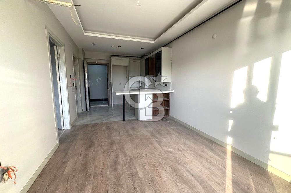 ATAŞEHİR; HAVUZLU SİTE, AKILLI EV, DENİZ MANZ. SATILIK 1+1 DAİRE