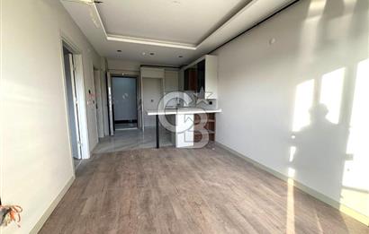 ATAŞEHİR; HAVUZLU SİTE, AKILLI EV, DENİZ MANZ. SATILIK 1+1 DAİRE