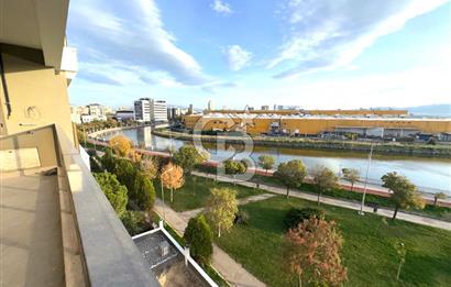 ATAŞEHİR; HAVUZLU SİTE, AKILLI EV, DENİZ MANZ. SATILIK 1+1 DAİRE