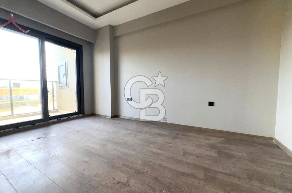 ATAŞEHİR; HAVUZLU SİTE, AKILLI EV, DENİZ MANZ. SATILIK 1+1 DAİRE