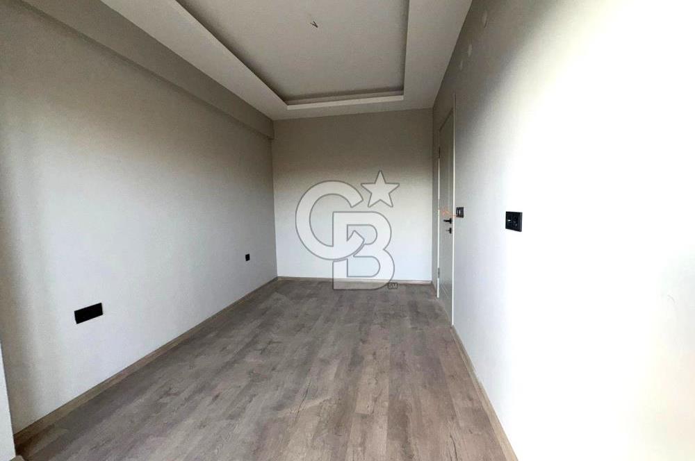 ATAŞEHİR; HAVUZLU SİTE, AKILLI EV, DENİZ MANZ. SATILIK 1+1 DAİRE