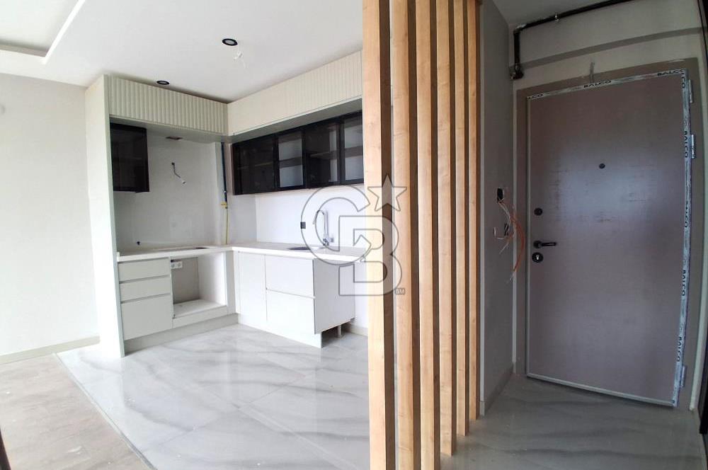 ATAŞEHİR; SIFIR BİNA, HAVUZLU SİTE, DENİZ MANZARALI, SATILIK 3+1