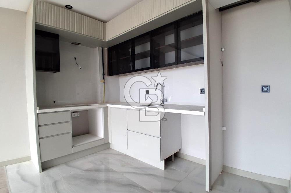 ATAŞEHİR; SIFIR BİNA, HAVUZLU SİTE, DENİZ MANZARALI, SATILIK 3+1