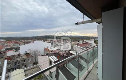 LAPSEKİ AYDOĞAN PLAZADA ANAYOLA CEPHE 3+1 KİRALIK DAİRE