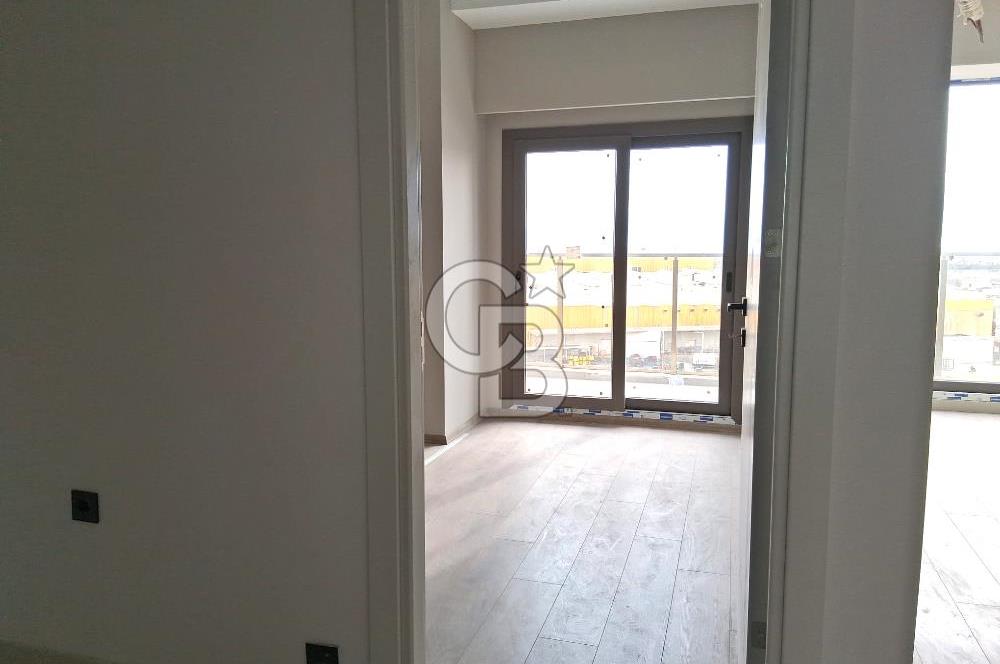 ATAŞEHİR; SIFIR BİNA, HAVUZLU SİTE, DENİZ MANZARALI, SATILIK 3+1