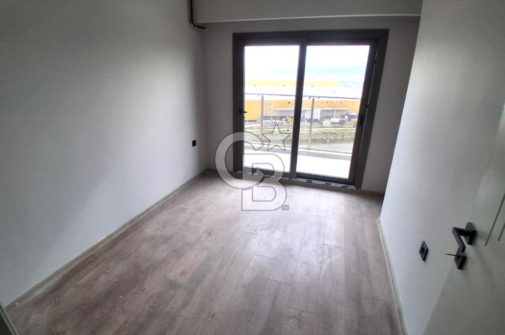 ATAŞEHİR; SIFIR BİNA, HAVUZLU SİTE, DENİZ MANZARALI, SATILIK 3+1