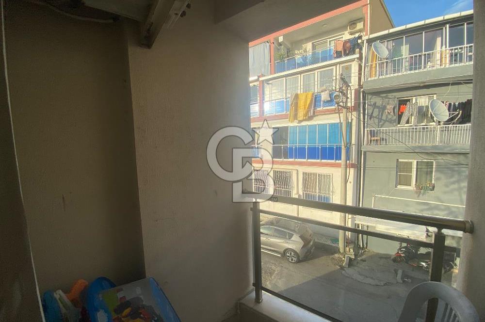 İzmir Çiğli Şirintepe'de 3+1 Satılık Doğalgazlı Panaromik Manzaralı Daire 